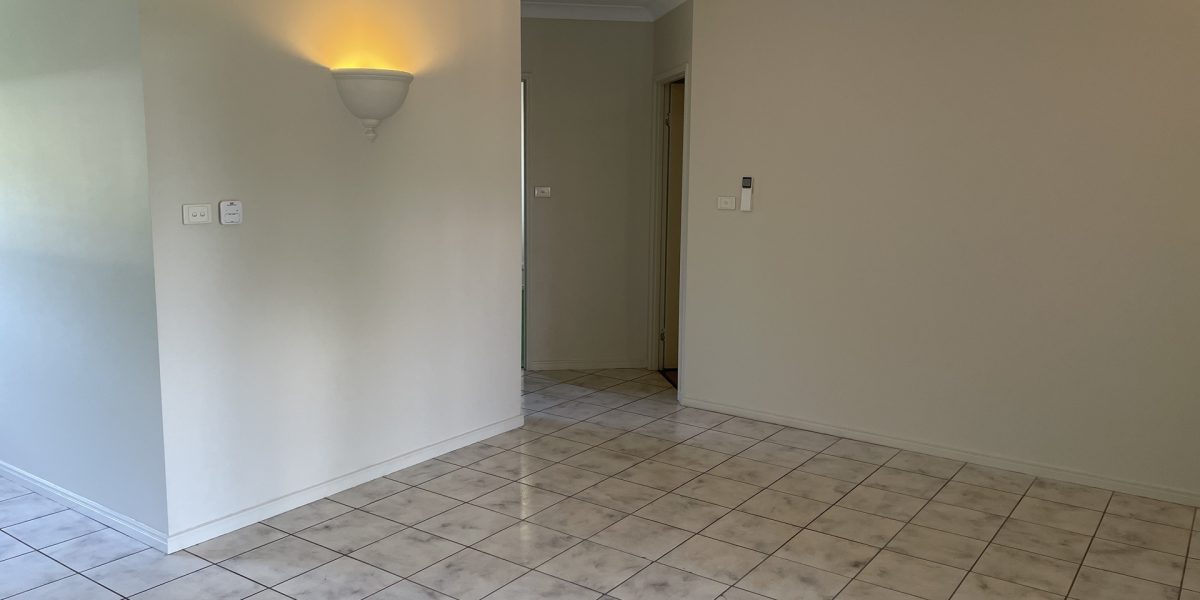 10/16-18 Springfield Crescent, Manoora, QLD 4870 AUS