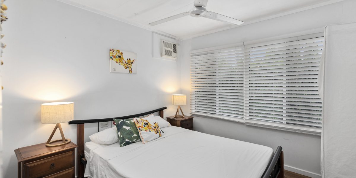 212 Greenslopes Street, Edge Hill, QLD 4870 AUS