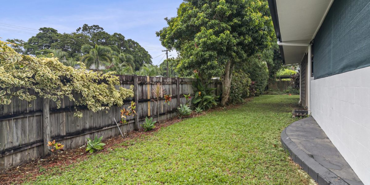 212 Greenslopes Street, Edge Hill, QLD 4870 AUS