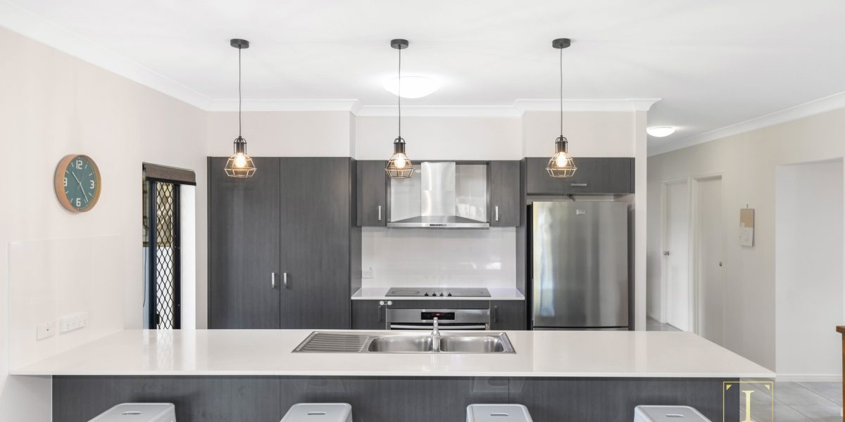 12 Munburra Parade, Smithfield, QLD 4878 AUS