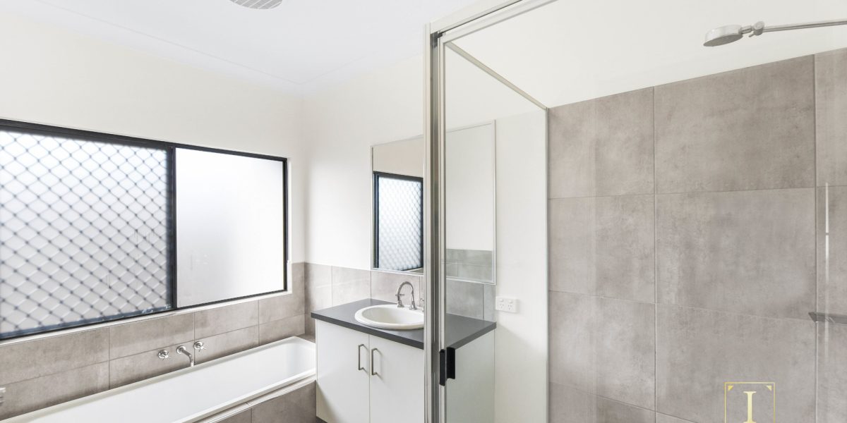 12 Munburra Parade, Smithfield, QLD 4878 AUS