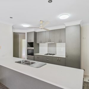 14 Bundey Street, Bentley Park, QLD 4869 AUS