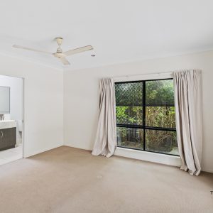 14 Bundey Street, Bentley Park, QLD 4869 AUS