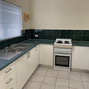 1/9 Ingham Court, Mooroobool, QLD 4870 AUS