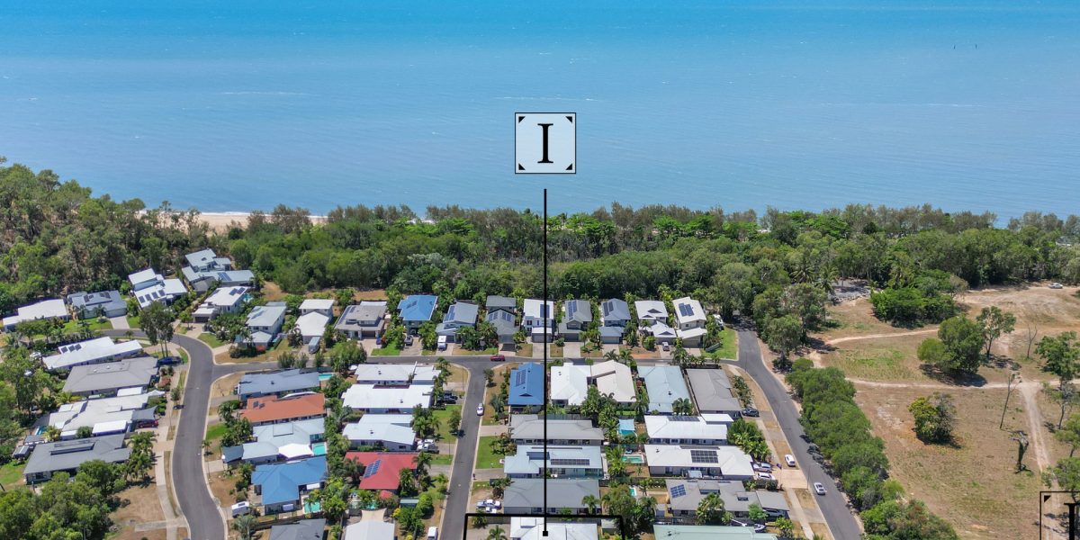 6 Eclipse Street, Trinity Beach, QLD 4879 AUS