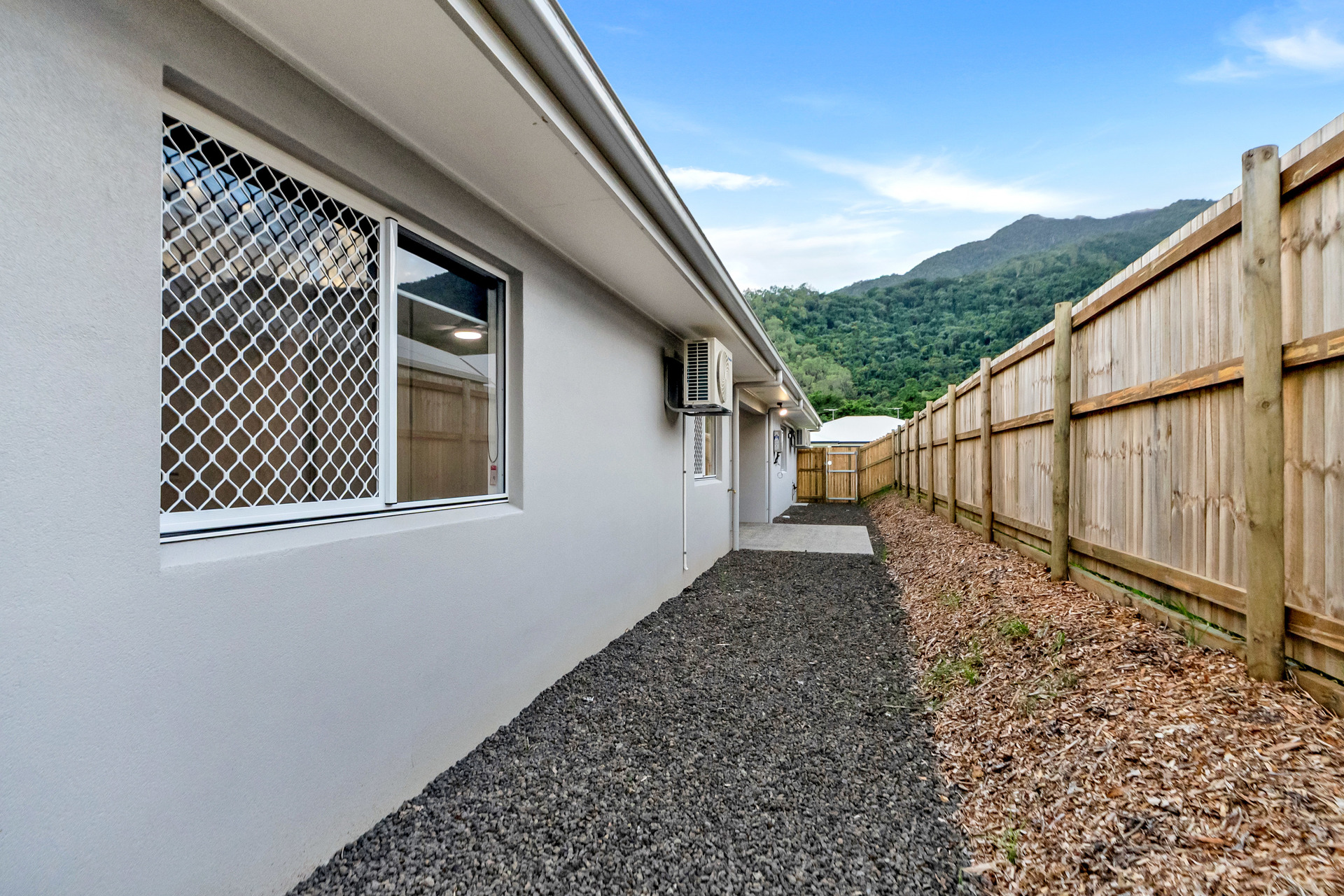 32a Macaranga Road, Bentley Park, QLD 4869 AUS