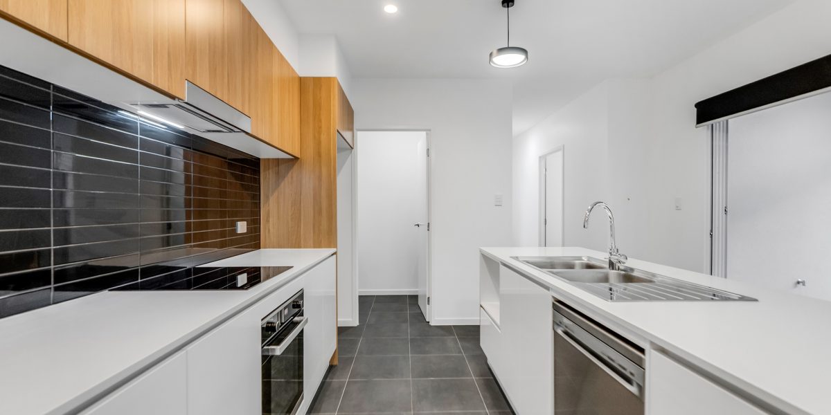 32a Macaranga Road, Bentley Park, QLD 4869 AUS