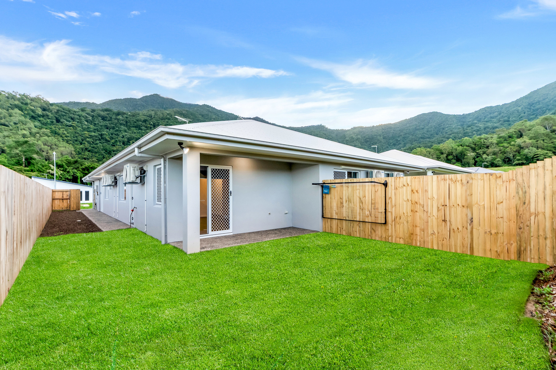 32b Macaranga Road, Bentley Park, QLD 4869 AUS