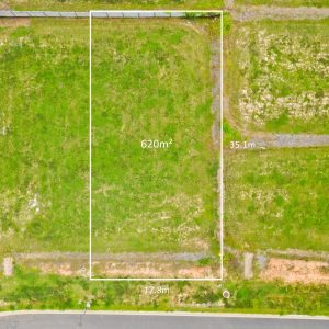 24 Coral Crescent, Kewarra Beach, QLD 4879 AUS