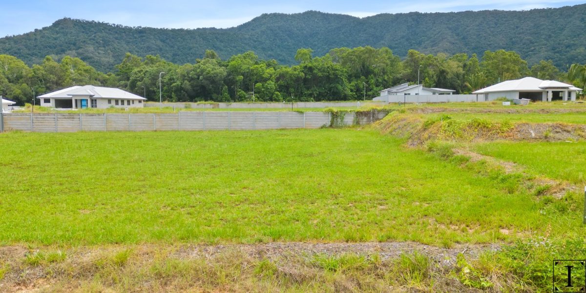 24 Coral Crescent, Kewarra Beach, QLD 4879 AUS