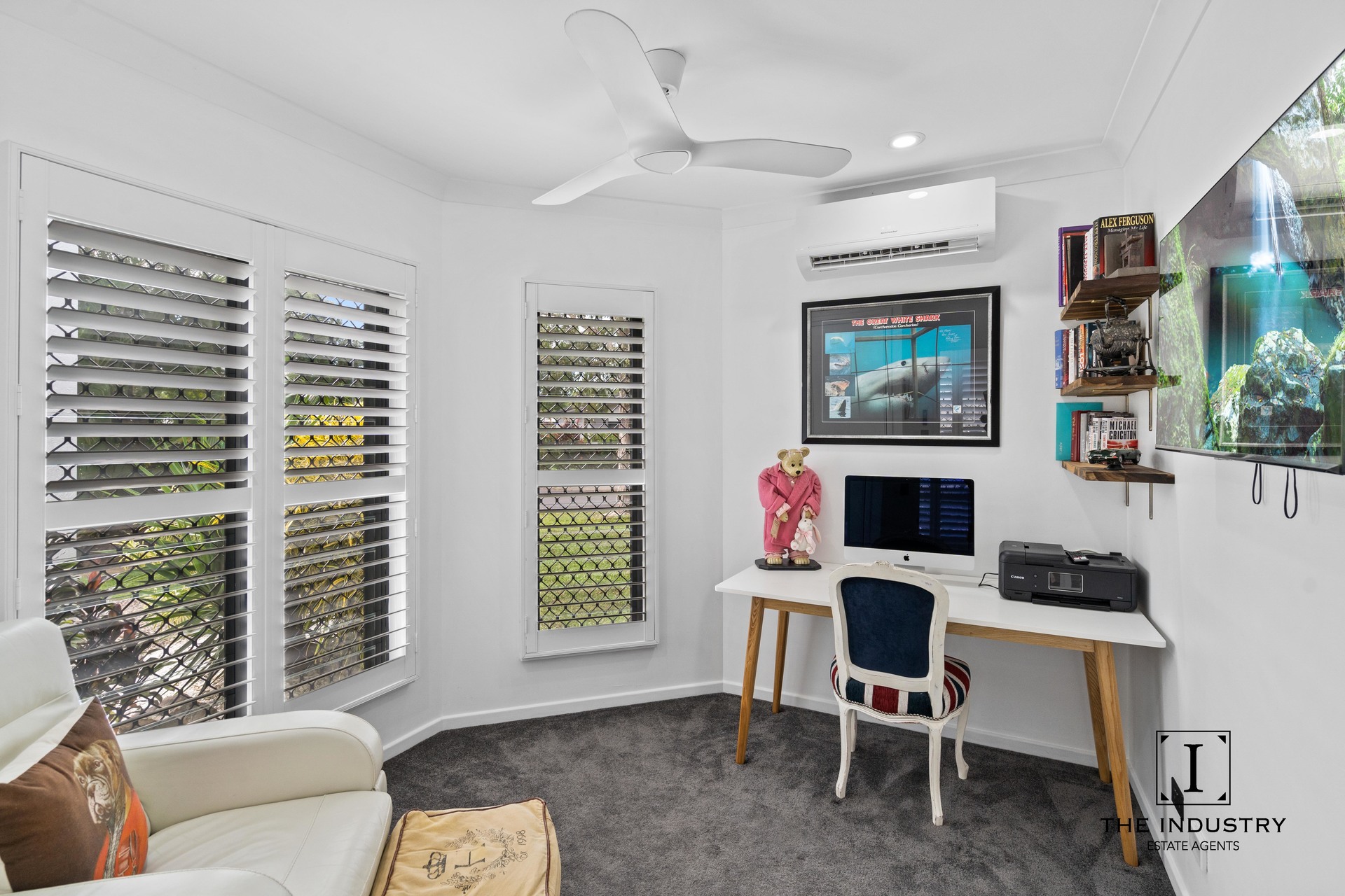 1 Como Close, Kewarra Beach, QLD 4879 AUS