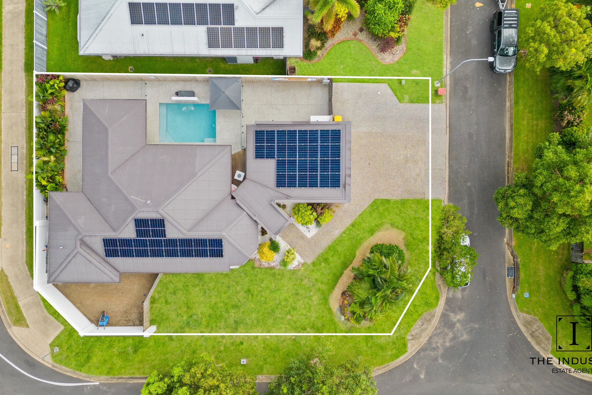 1 Como Close, Kewarra Beach, QLD 4879 AUS
