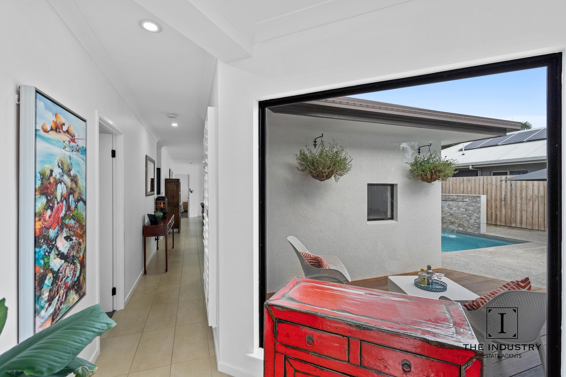 1 Como Close, Kewarra Beach, QLD 4879 AUS