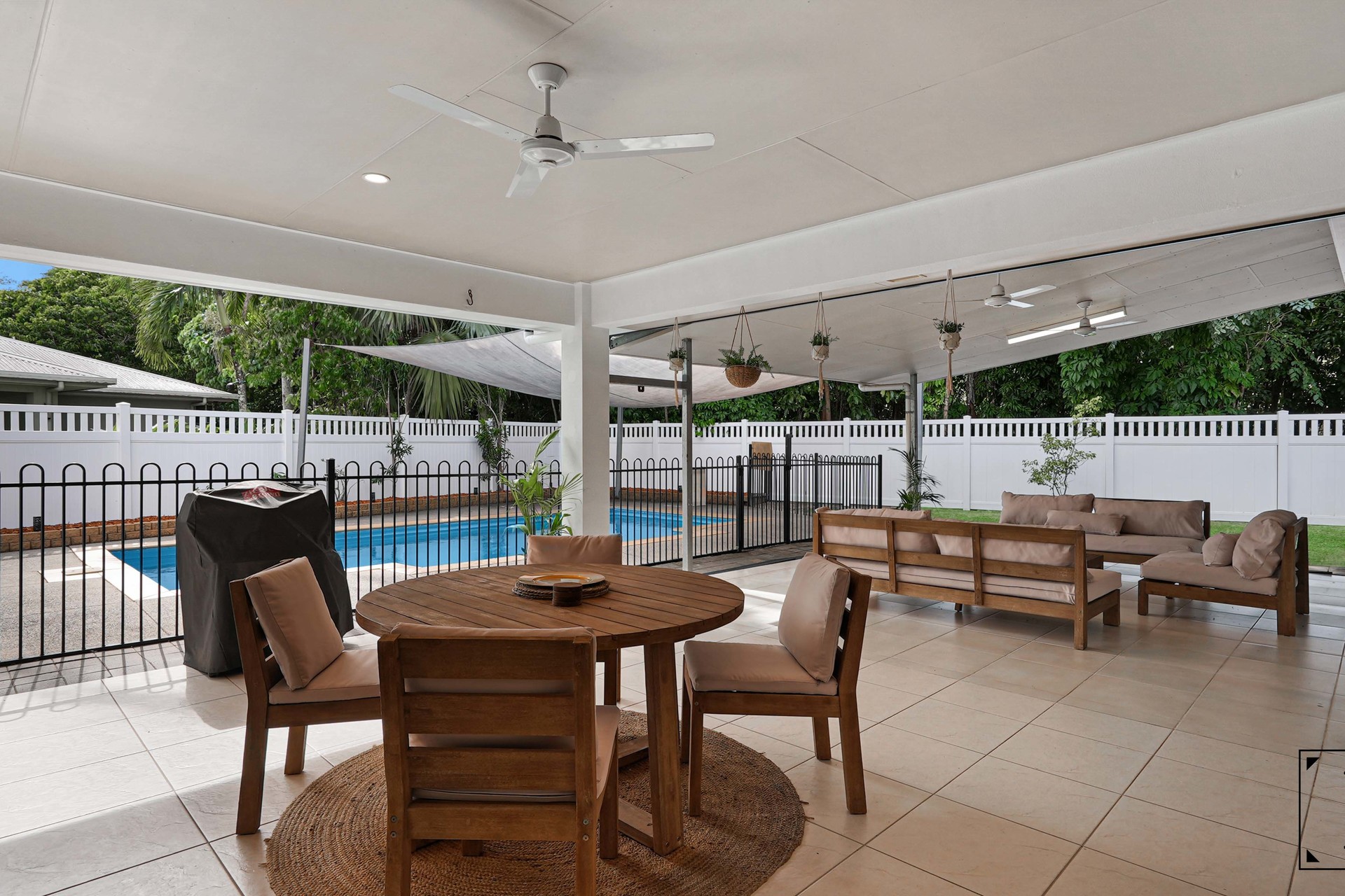 17 Vetiver Street, Trinity Park, QLD 4879 AUS
