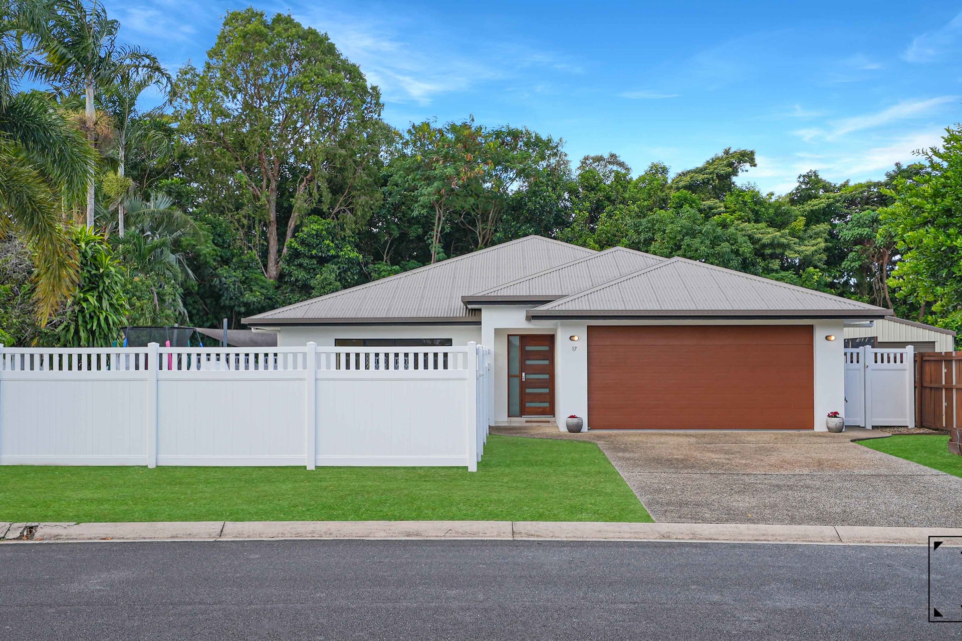 17 Vetiver Street, Trinity Park, QLD 4879 AUS