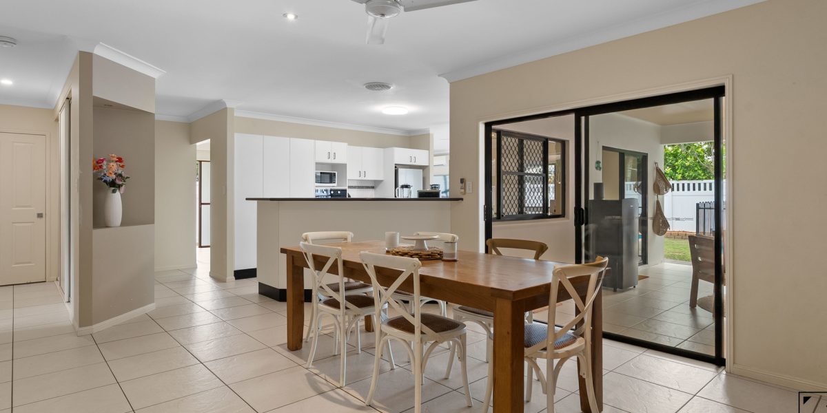 17 Vetiver Street, Trinity Park, QLD 4879 AUS
