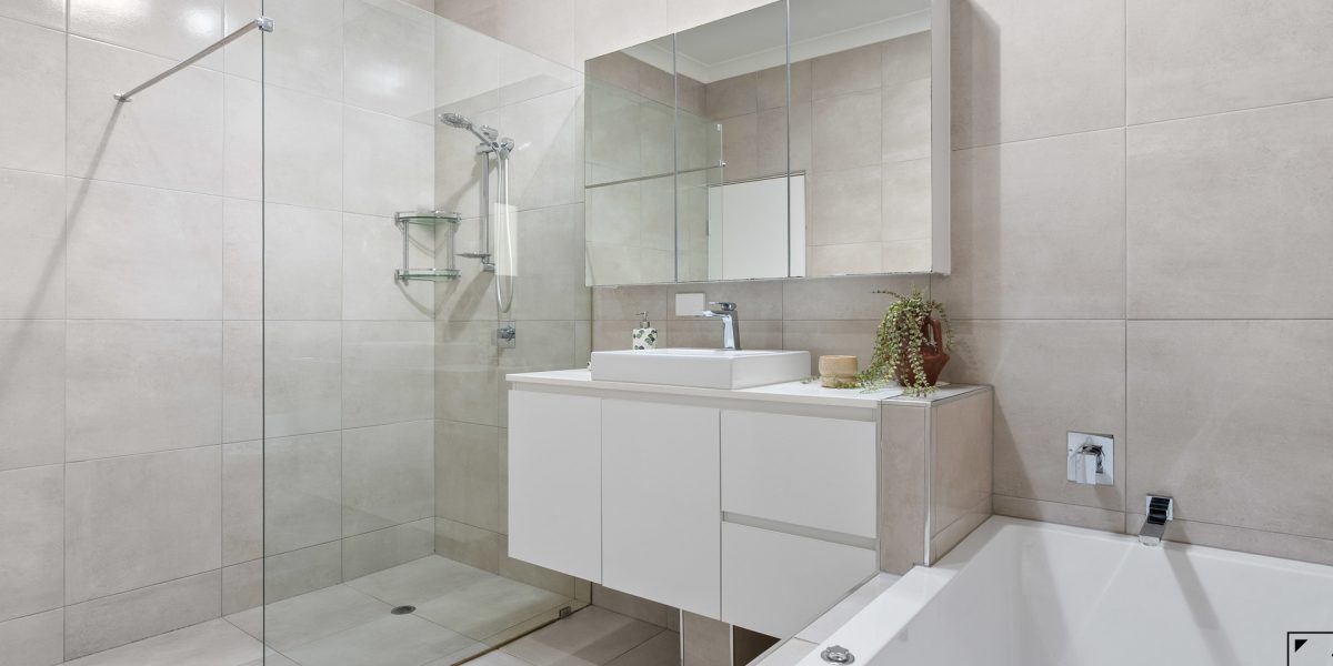 17 Napier Street, Trinity Park, QLD 4879 AUS