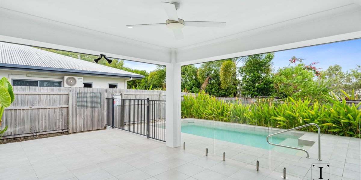 10 Flow Close, Trinity Beach, QLD 4879 AUS
