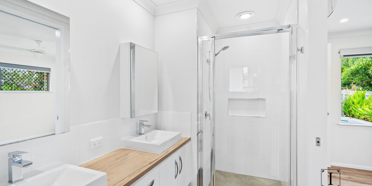 10 Flow Close, Trinity Beach, QLD 4879 AUS