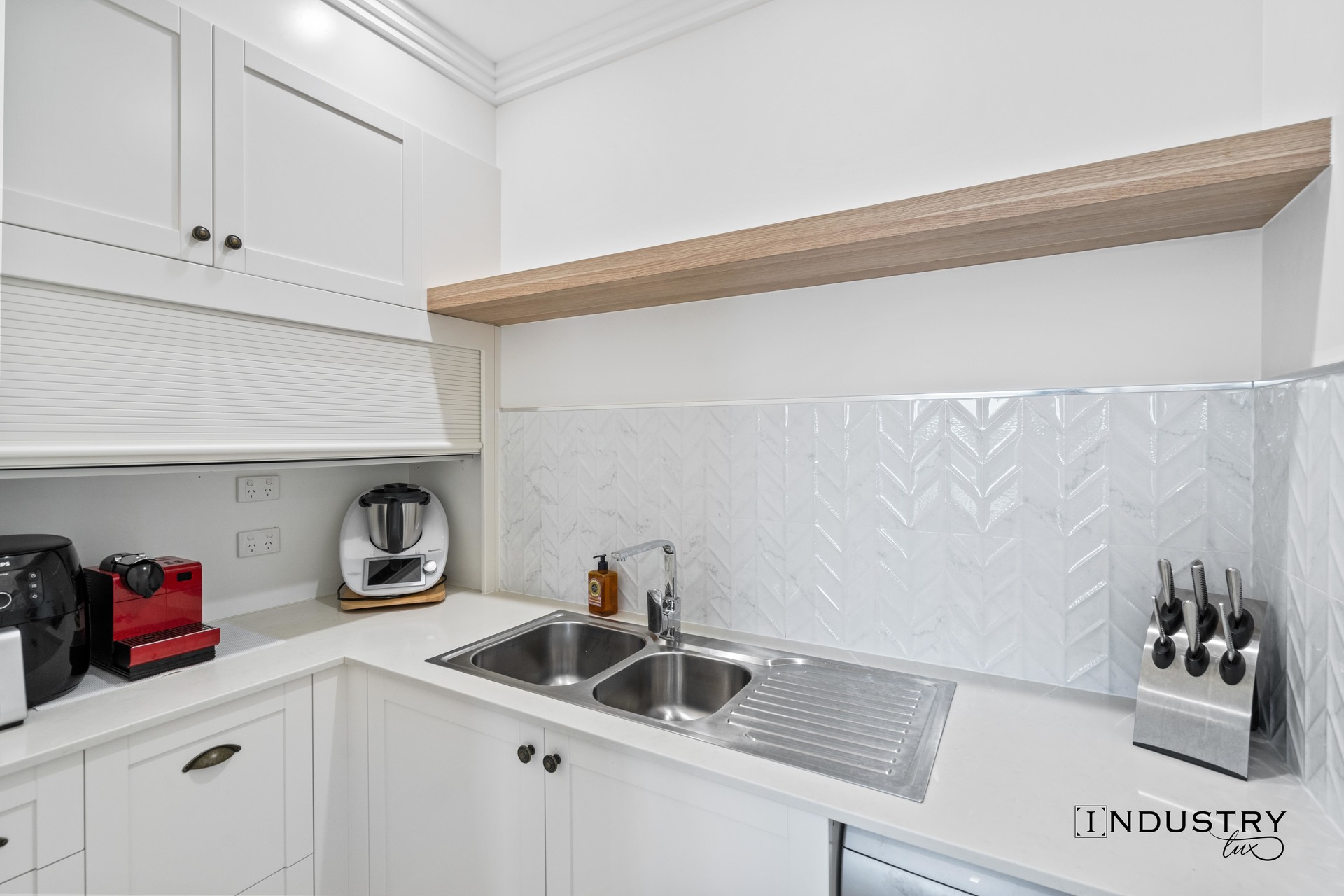 20 Whipbird Drive, Smithfield, QLD 4878 AUS