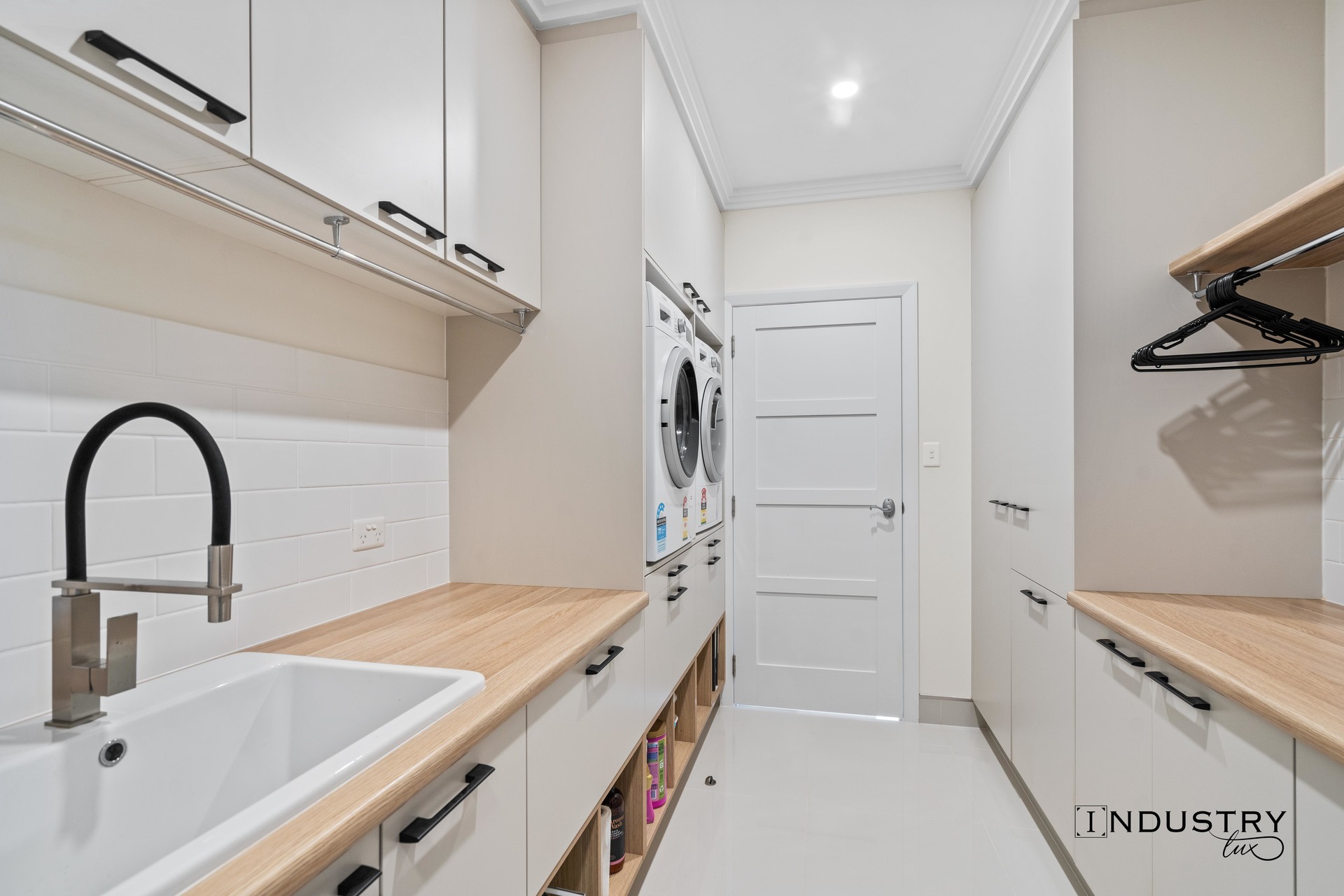 20 Whipbird Drive, Smithfield, QLD 4878 AUS