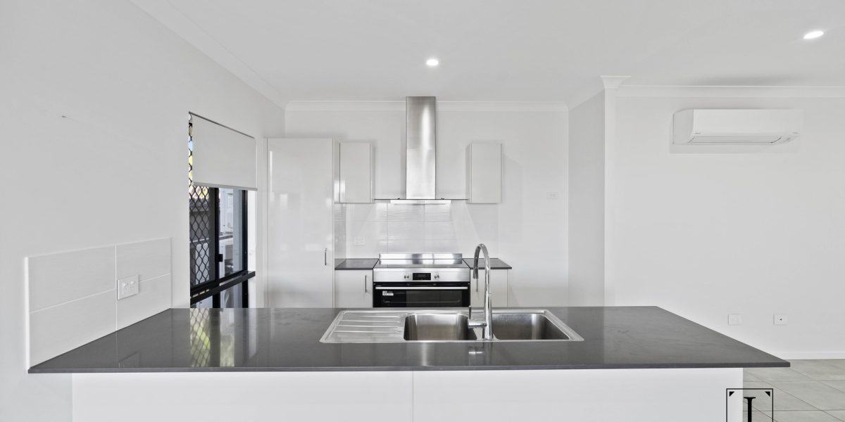 1/31 Anson Street, Bentley Park, QLD 4869 AUS