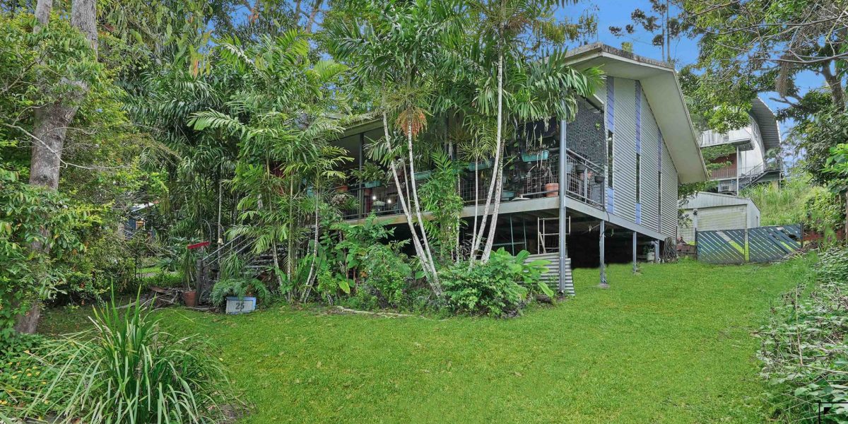 25 Barang Street, Kuranda, QLD 4881 AUS