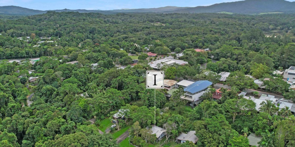 25 Barang Street, Kuranda, QLD 4881 AUS