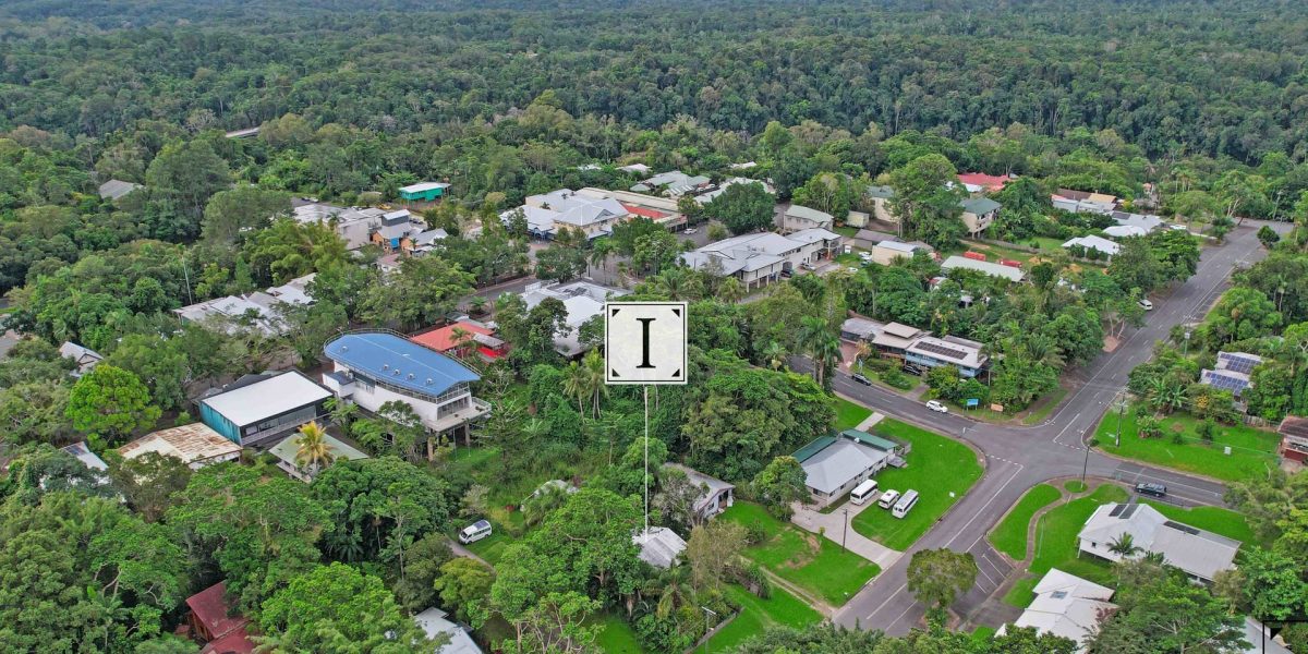 25 Barang Street, Kuranda, QLD 4881 AUS