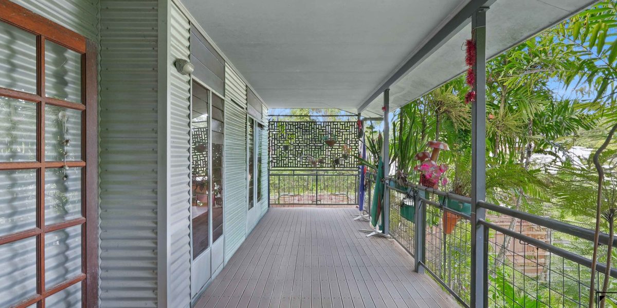 25 Barang Street, Kuranda, QLD 4881 AUS