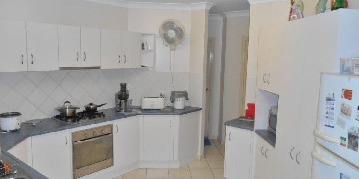 6 Thorpe Place, Bentley Park, QLD 4869 AUS