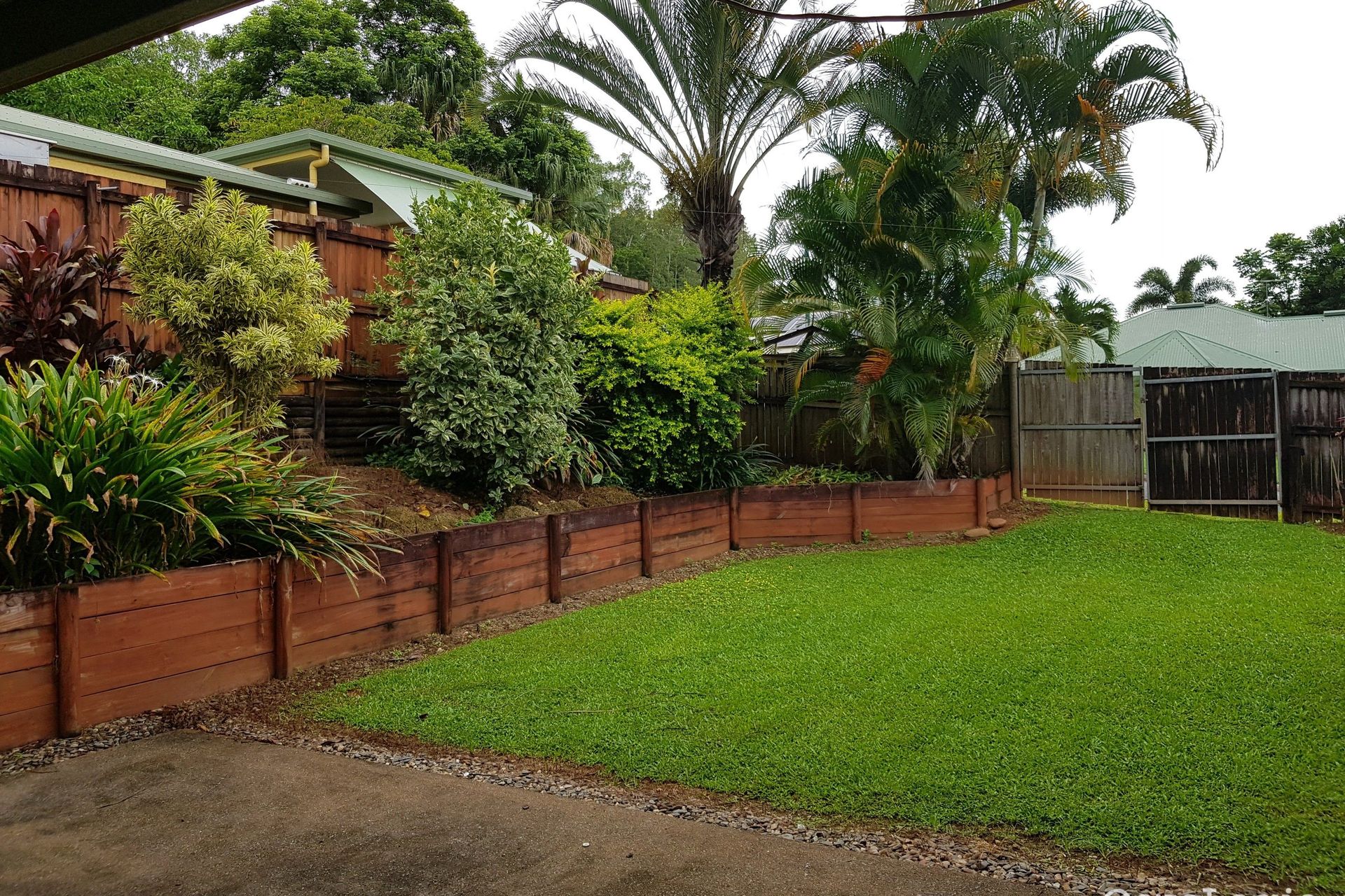 6 Thorpe Place, Bentley Park, QLD 4869 AUS