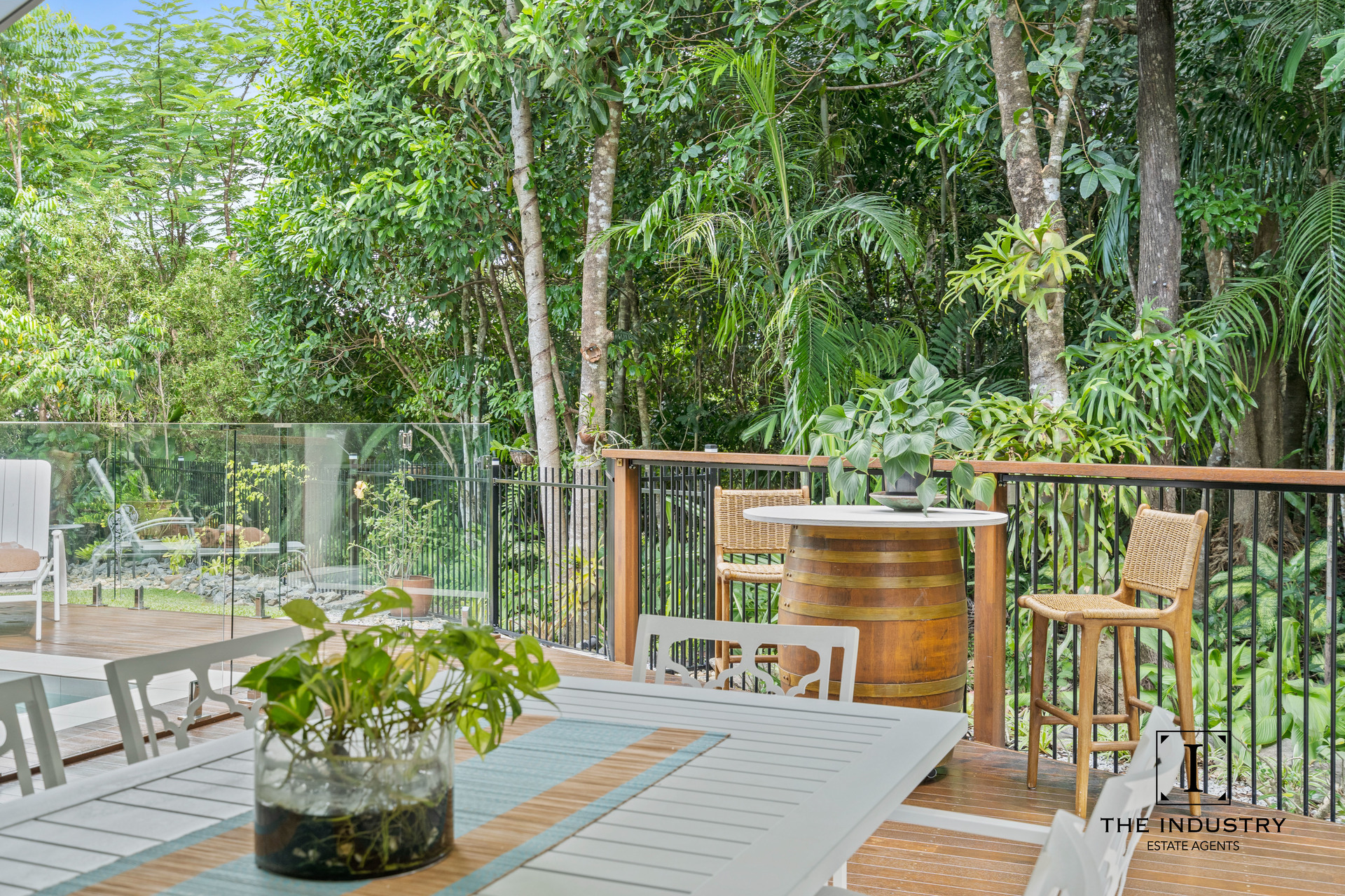 1 Flow Close, Trinity Beach, QLD 4879 AUS