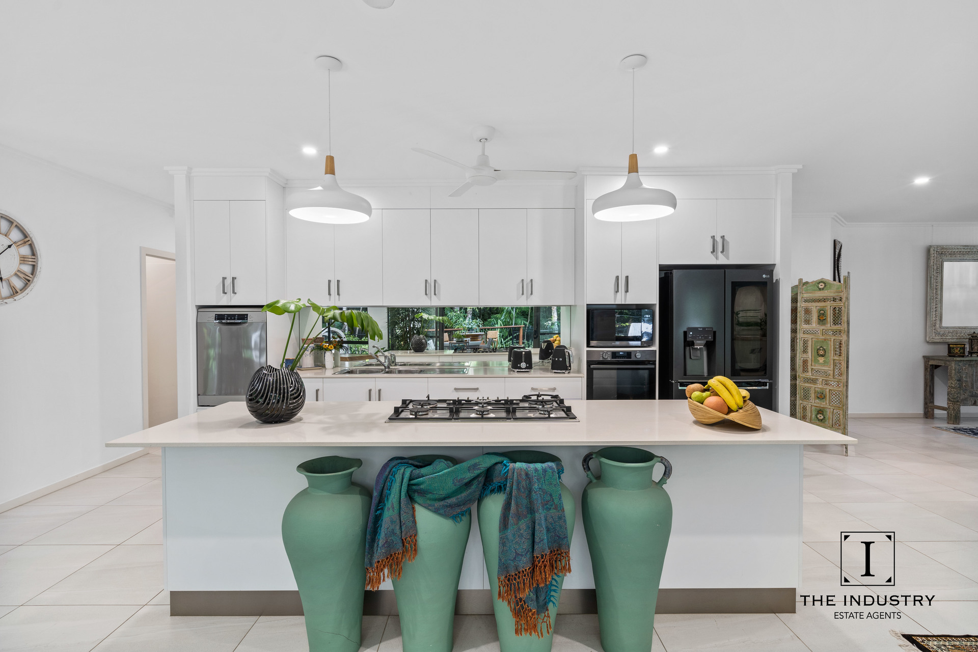 1 Flow Close, Trinity Beach, QLD 4879 AUS