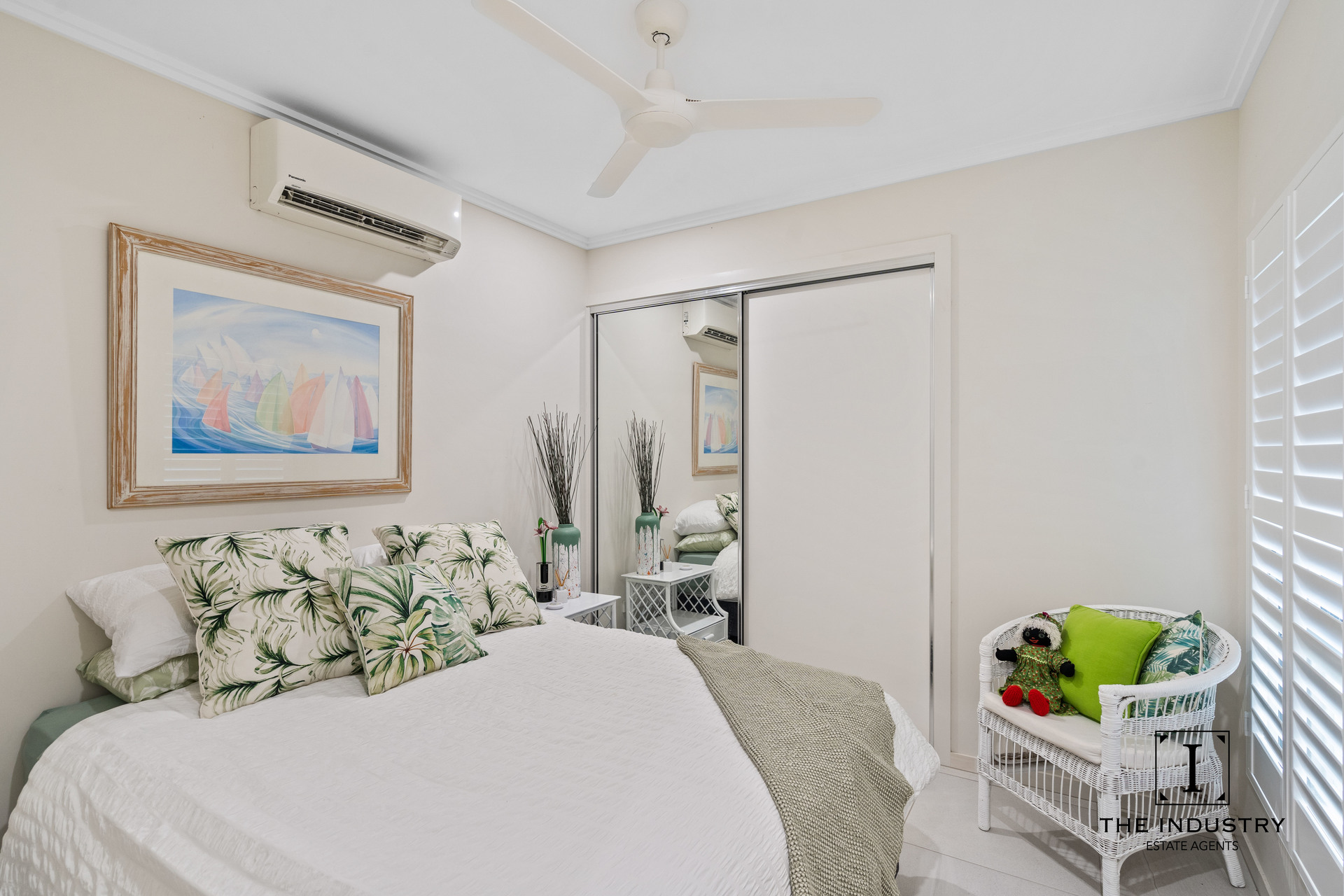 1 Flow Close, Trinity Beach, QLD 4879 AUS