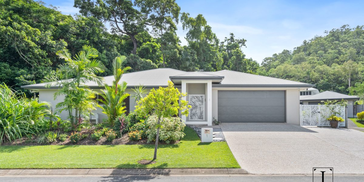 1 Flow Close, Trinity Beach, QLD 4879 AUS