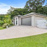 1 Flow Close, Trinity Beach, QLD 4879 AUS