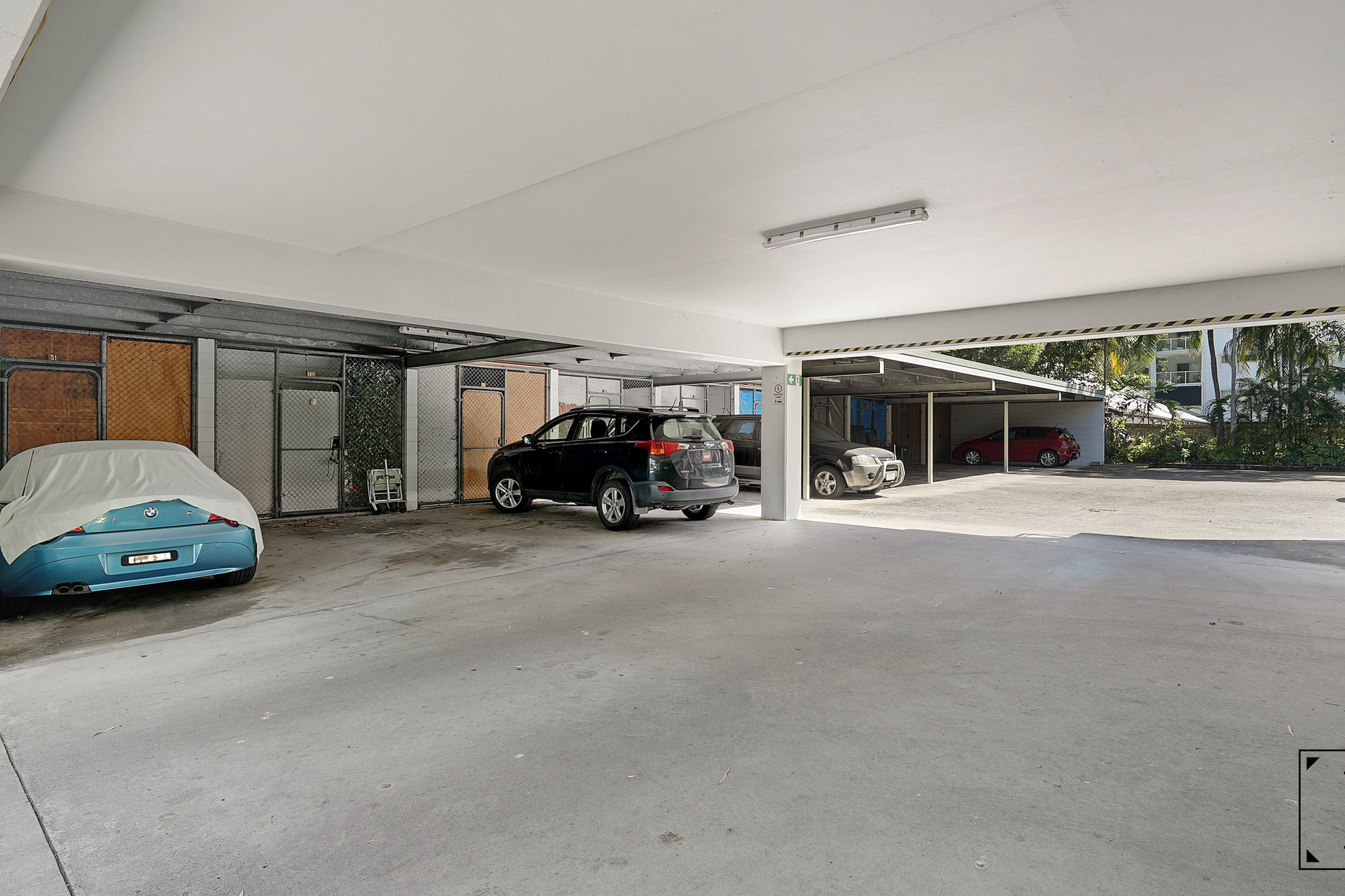 8/35-37 Sims Esplanade, Yorkeys Knob, QLD 4878 AUS