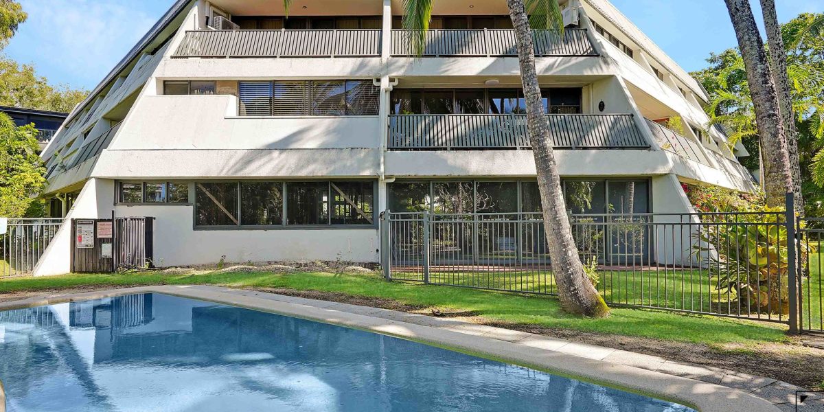 8/35-37 Sims Esplanade, Yorkeys Knob, QLD 4878 AUS