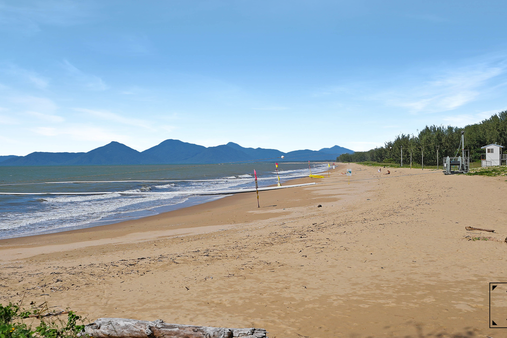 8/35-37 Sims Esplanade, Yorkeys Knob, QLD 4878 AUS