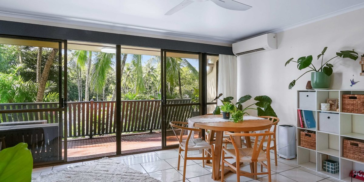 8/35-37 Sims Esplanade, Yorkeys Knob, QLD 4878 AUS