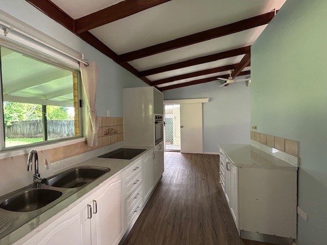 105 Reed Road, Trinity Park, QLD 4879 AUS