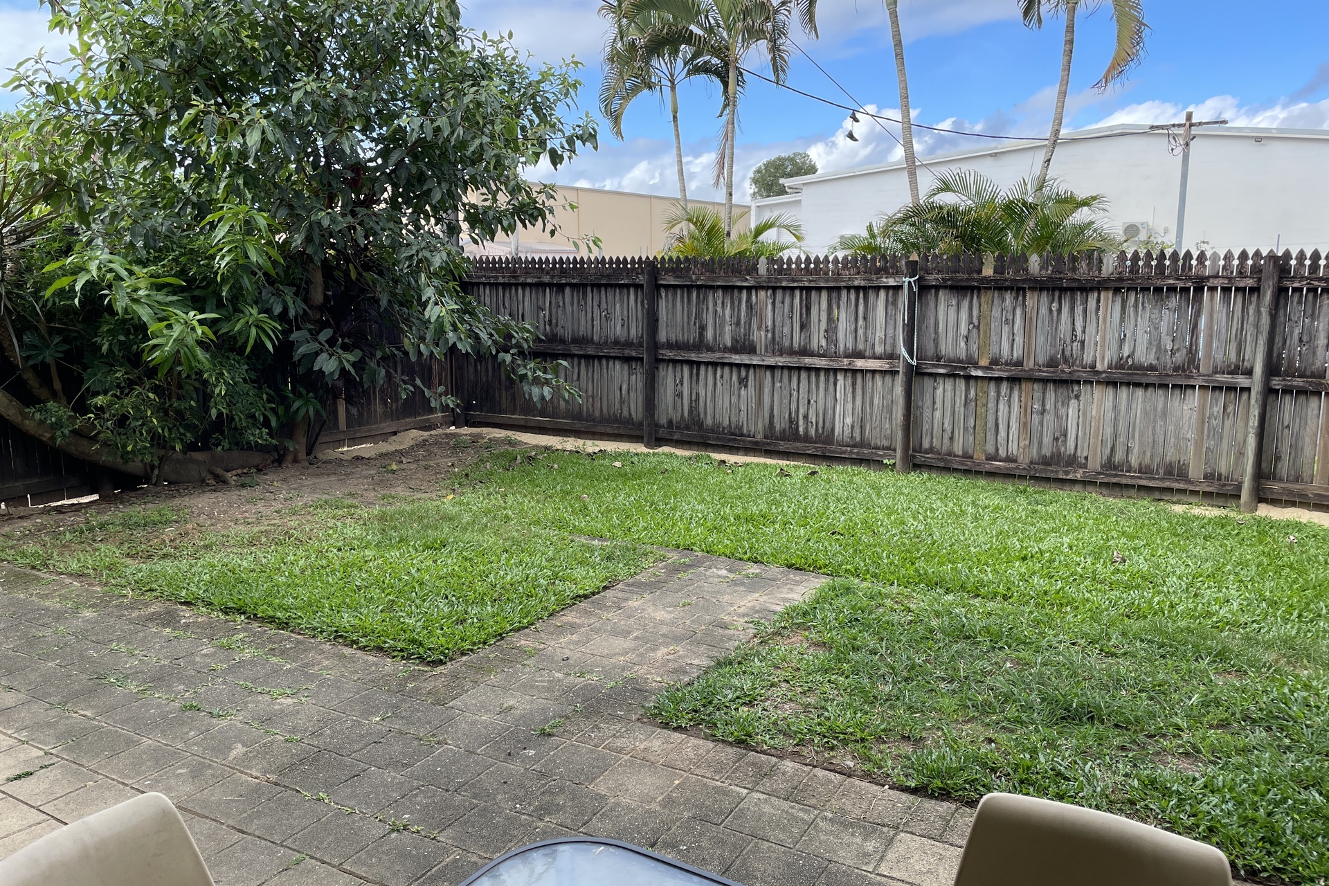 2/19 Pioneer Street, Manoora, QLD 4870 AUS