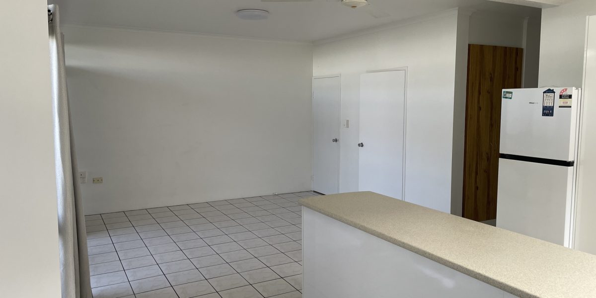 2/19 Pioneer Street, Manoora, QLD 4870 AUS