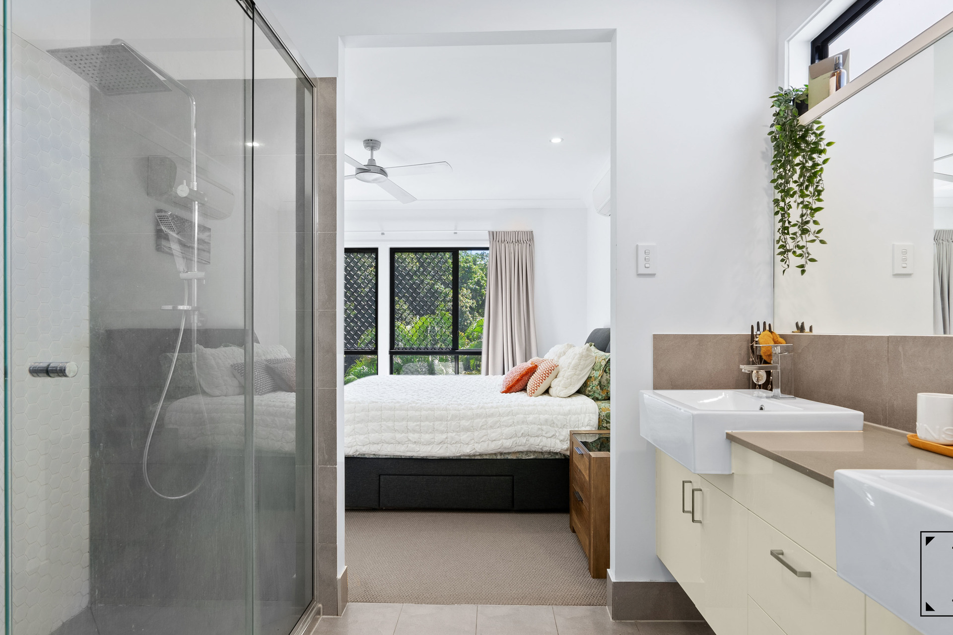 8 Lago Crescent, Mount Sheridan, QLD 4868 AUS