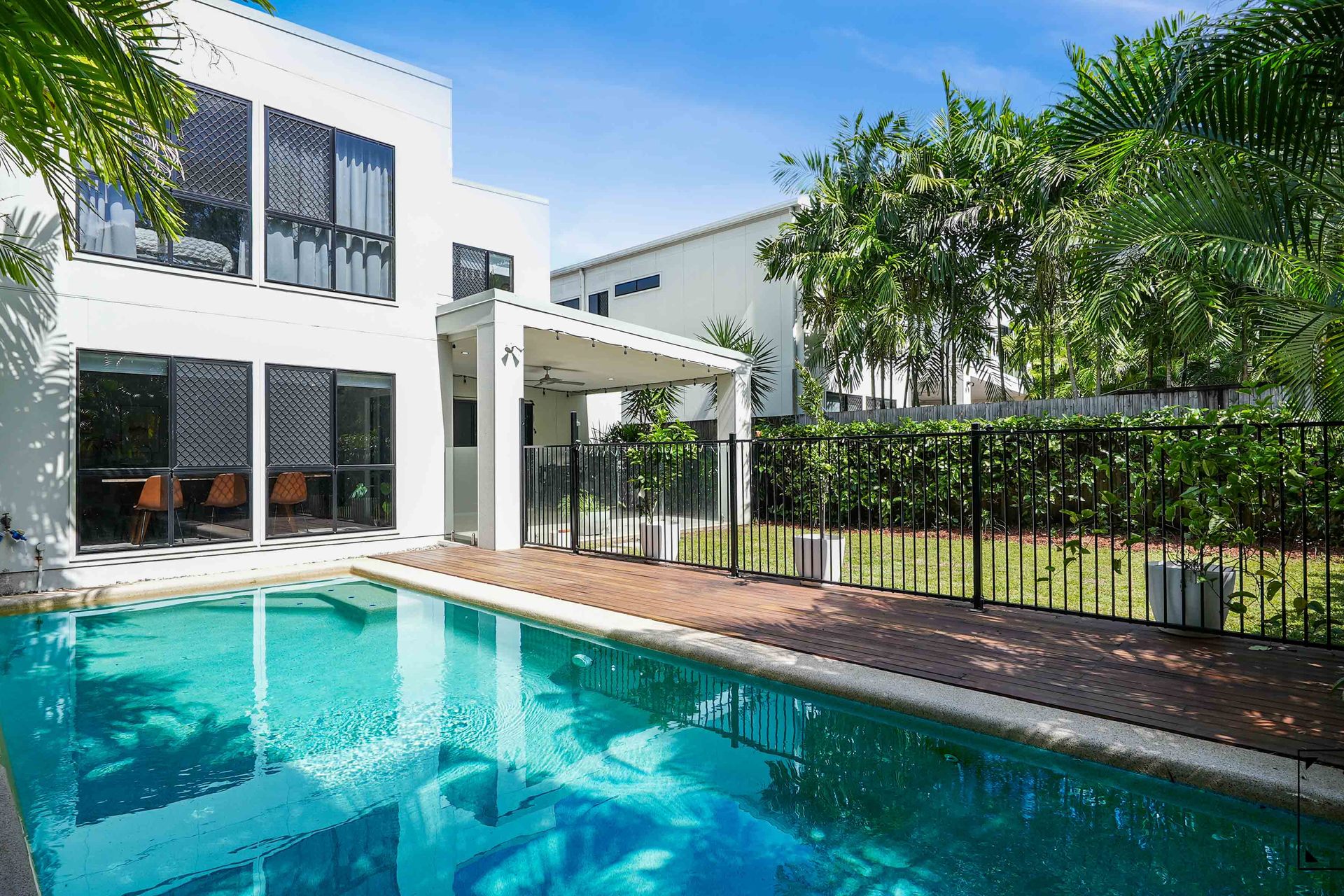 8 Lago Crescent, Mount Sheridan, QLD 4868 AUS