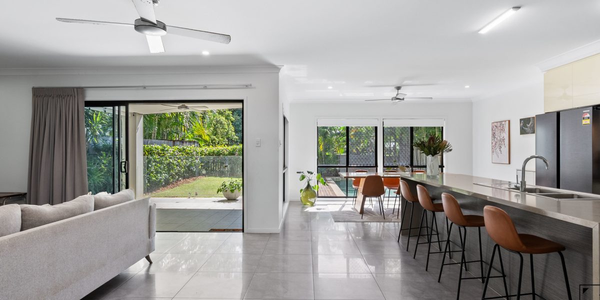 8 Lago Crescent, Mount Sheridan, QLD 4868 AUS