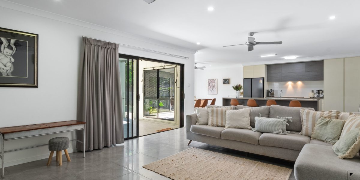 8 Lago Crescent, Mount Sheridan, QLD 4868 AUS