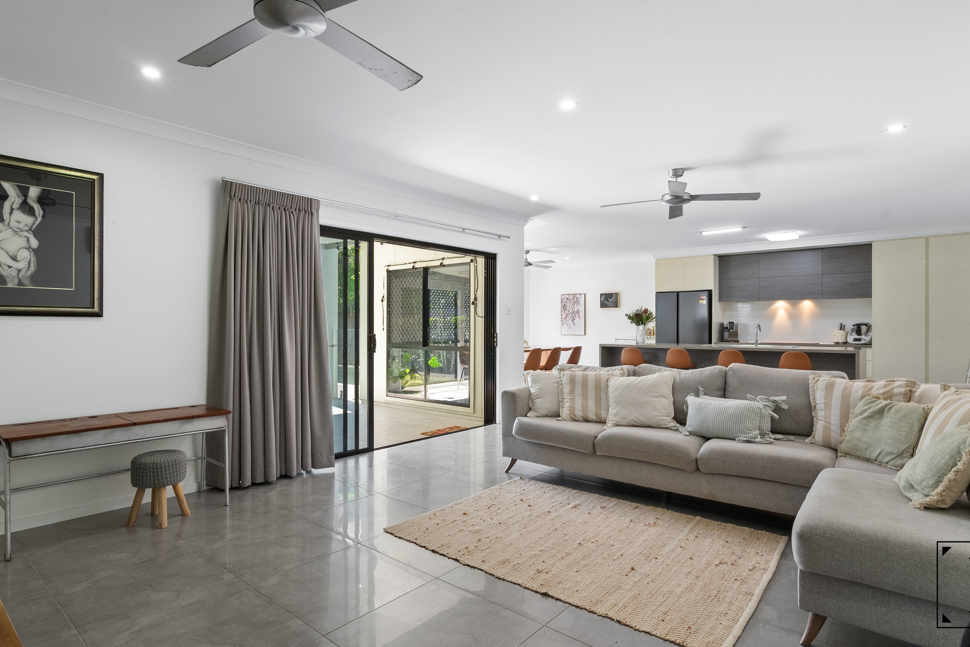 8 Lago Crescent, Mount Sheridan, QLD 4868 AUS