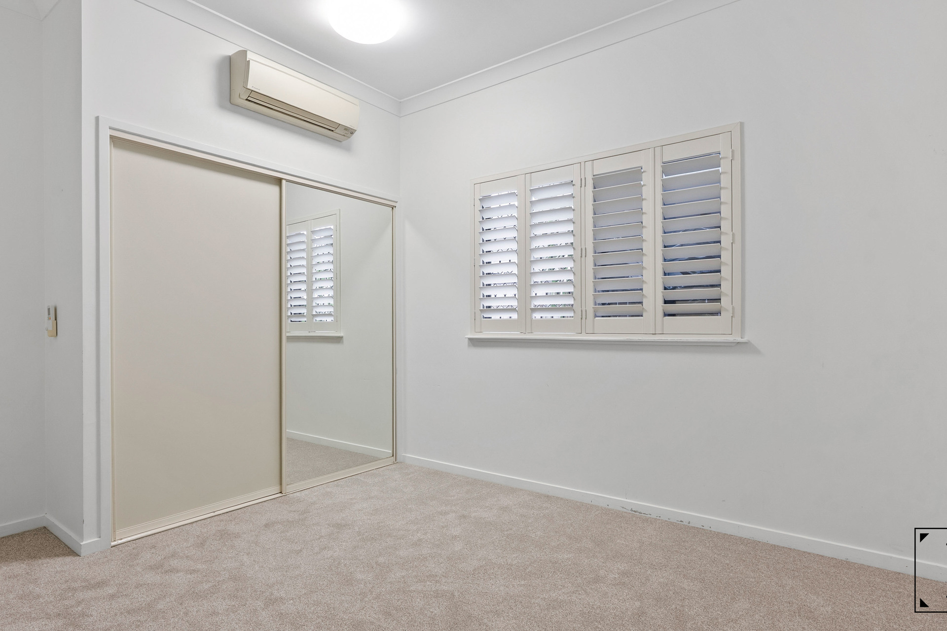 9 McAlister Avenue, Kewarra Beach, QLD 4879 AUS